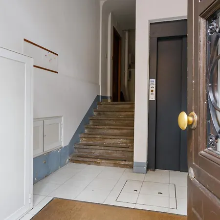 Appartement Con Parcheggio A Trieste, Neruda Triëst